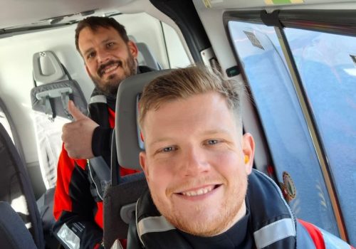 4F944E55-F5EA-40CB-84F3-7E85AC38F448_1_105_c